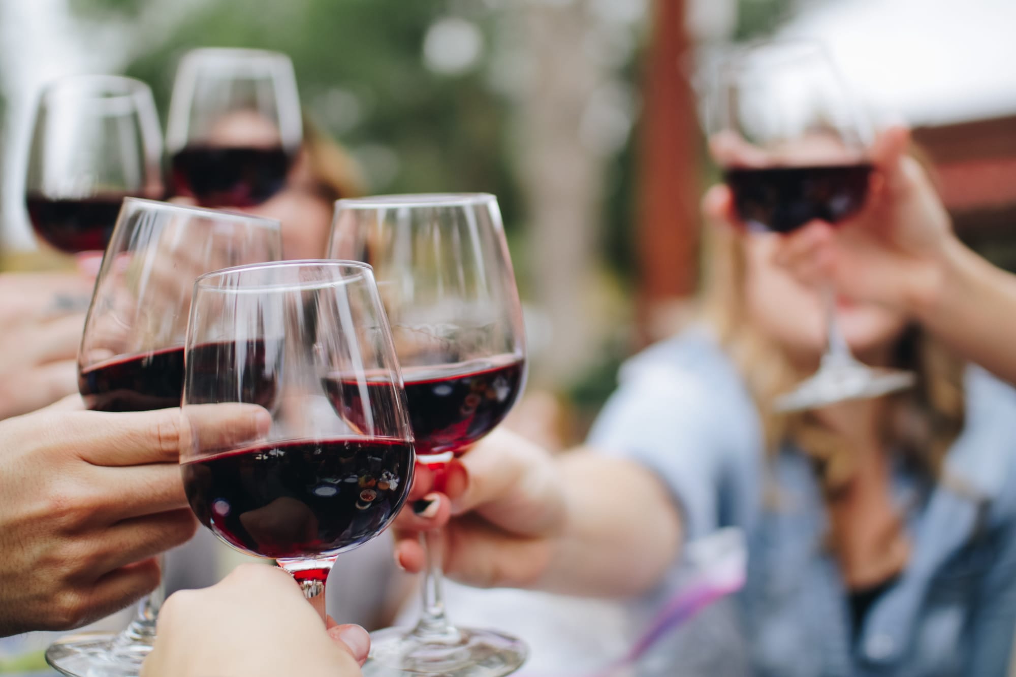 First Steps for Tim Smith Wine Awards – the experience of tasting wine